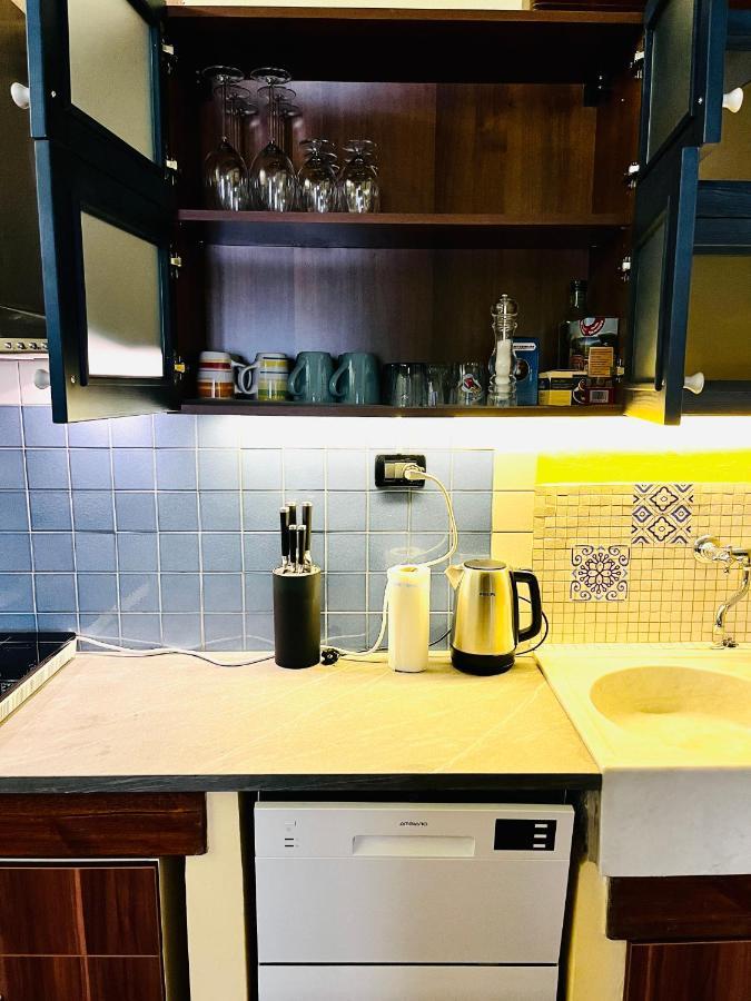 Turquoise Rose Apartment Peccioli المظهر الخارجي الصورة